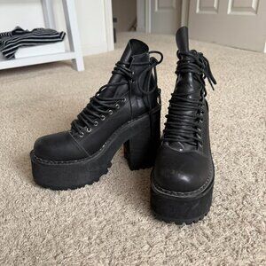 UNIF Thrash Boots